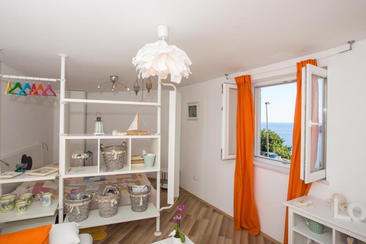 Appartamento A Bright Hideaway Ragusa Esterno foto