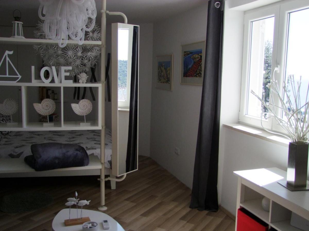 Appartamento A Bright Hideaway Ragusa Esterno foto
