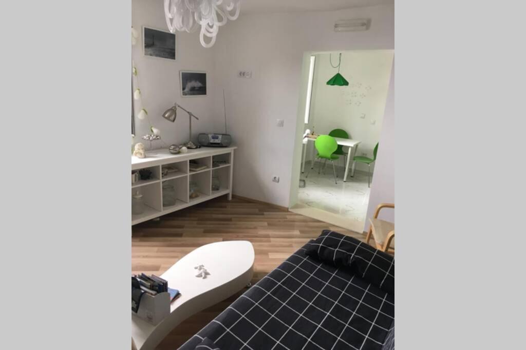 Appartamento A Bright Hideaway Ragusa Esterno foto