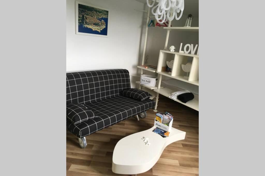Appartamento A Bright Hideaway Ragusa Esterno foto